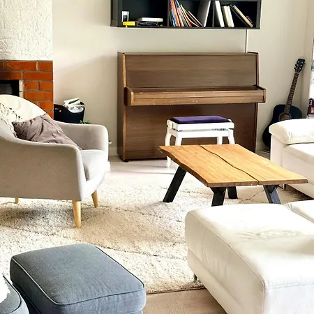 Pappila, Cosy, Spacious With Fireplace!