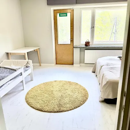 Pappila, Cosy, Spacious With Fireplace!