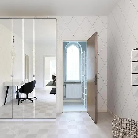 Pappila, Cosy, Spacious With Fireplace! *
