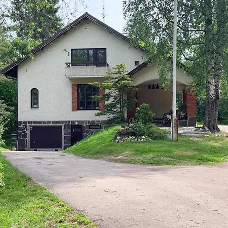 Pappila, Cosy, Spacious With Fireplace!
