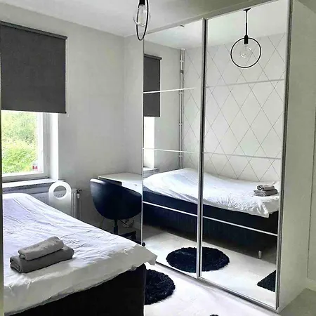 Pappila, Cosy, Spacious With Fireplace! Villa
